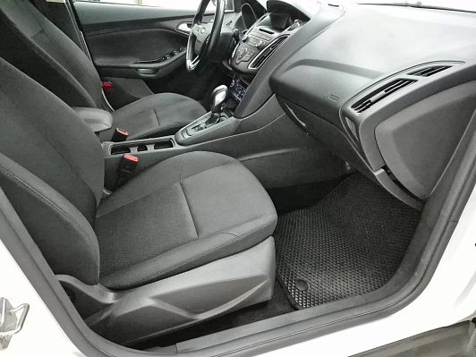 Ford Focus White and Black, 2017 года, пробег 93185 км