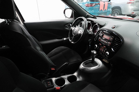 Nissan Juke SE, 2014 года, пробег 111635 км