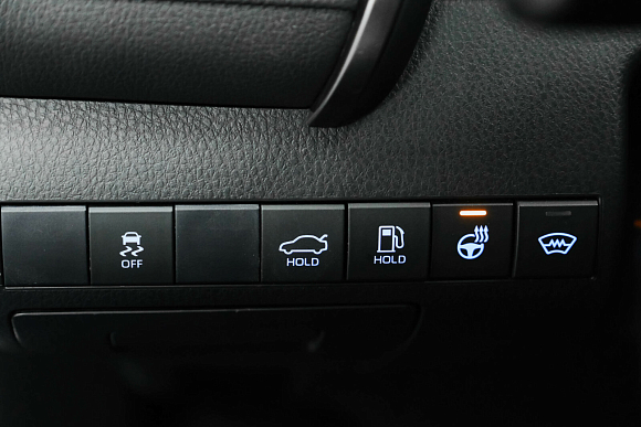 Toyota Camry Элеганс, 2021 года, пробег 107046 км