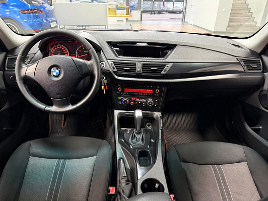BMW X1, 2012 года, пробег 230000 км