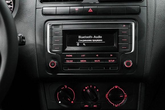 Volkswagen Polo Trendline, 2019 года, пробег 70700 км