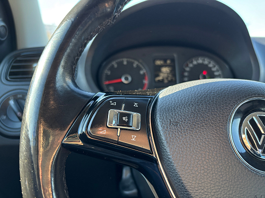 Volkswagen Polo Trendline, 2017 года, пробег 135021 км