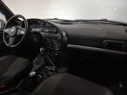 Chevrolet Niva GLC, 2011 года, пробег 161840 км