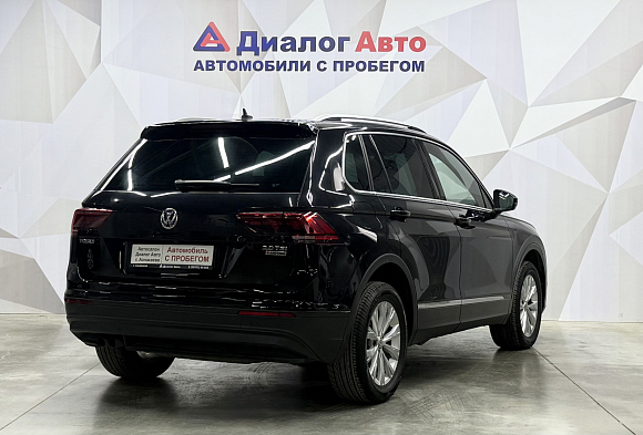 Volkswagen Tiguan Exclusive, 2017 года, пробег 194333 км