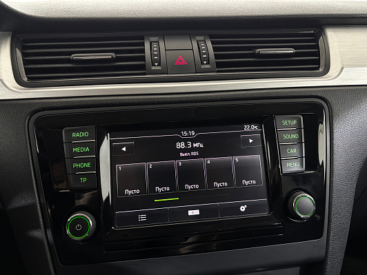 Skoda Rapid Hockey Edition, 2017 года, пробег 139961 км
