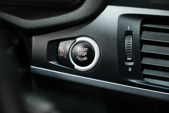 BMW X3, 2011 года, пробег 225000 км