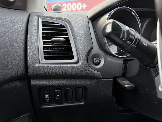 Mitsubishi ASX Instyle, 2011 года, пробег 148000 км