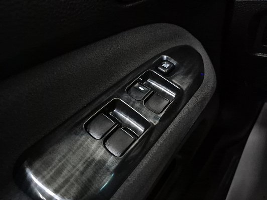 Mitsubishi Lancer, 2004 года, пробег 181755 км