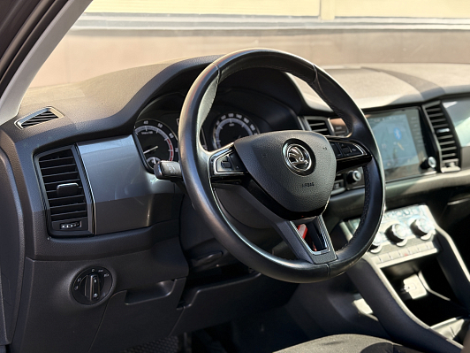 Skoda Kodiaq Active, 2019 года, пробег 118922 км