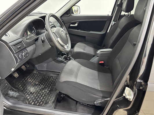 Lada (ВАЗ) Priora Standard 21702-40-050, 2018 года, пробег 157332 км