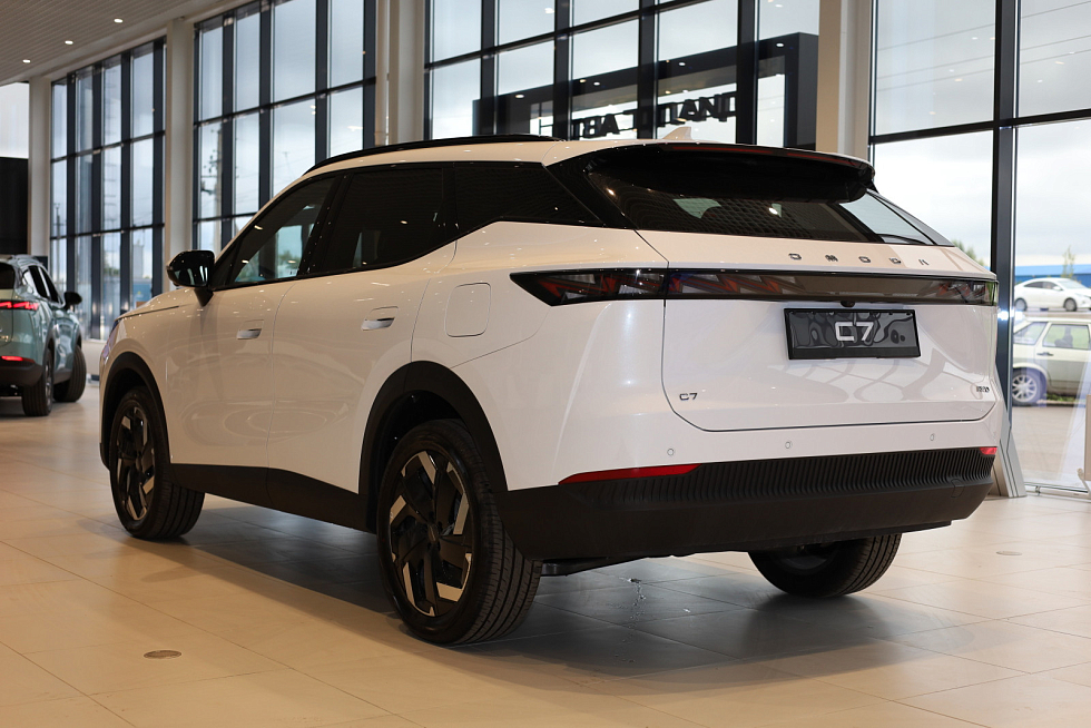 Omoda C7 Supreme, белый