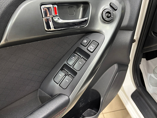 Kia Cerato, 2012 года, пробег 207004 км