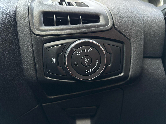 Ford Focus SYNC Edition, 2013 года, пробег 212500 км