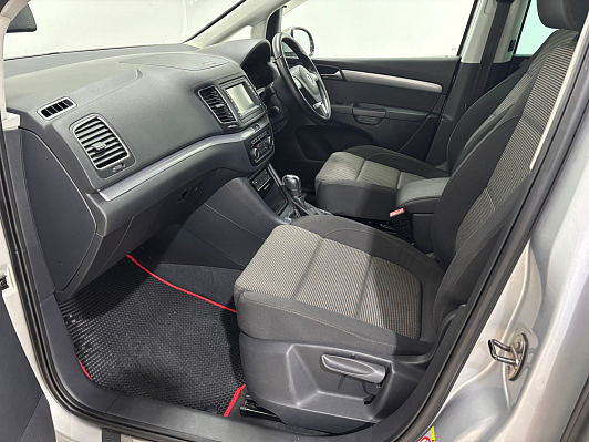 Volkswagen Sharan, 2011 года, пробег 71910 км