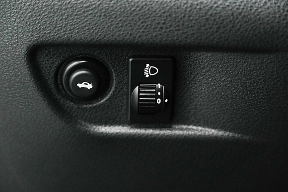 Lada (ВАЗ) Vesta Luxe Multimedia (2019-2021), 2018 года, пробег 144454 км