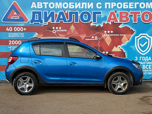 Renault Sandero Stepway Life, 2021 года, пробег 72000 км