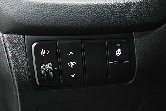 Kia Ceed Luxe, 2018 года, пробег 160283 км