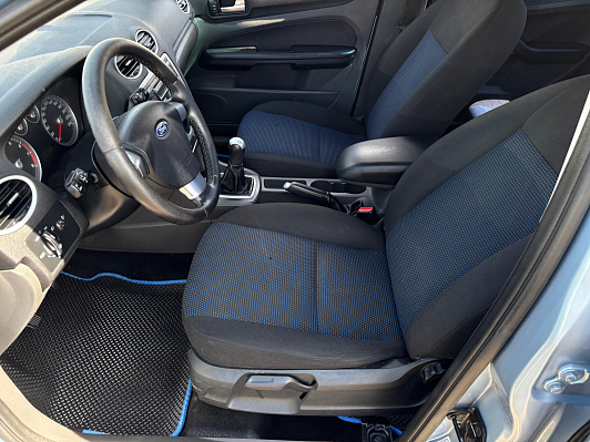 Ford Focus Trend, 2005 года, пробег 354894 км
