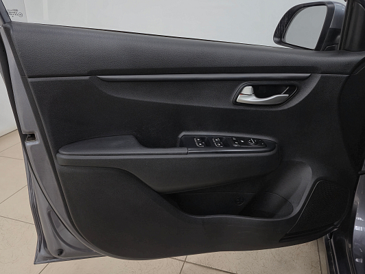 Kia Rio, 2019 года, пробег 123857 км