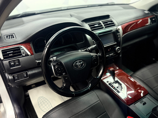 Toyota Camry, 2014 года, пробег 106507 км