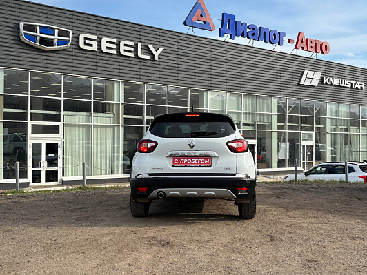 Renault Kaptur Style, 2017 года, пробег 88960 км