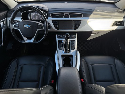 Geely Atlas Luxury, 2020 года, пробег 69320 км