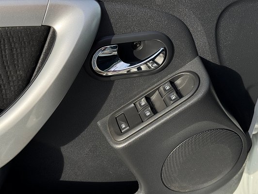 Nissan Terrano Comfort, 2016 года, пробег 141615 км