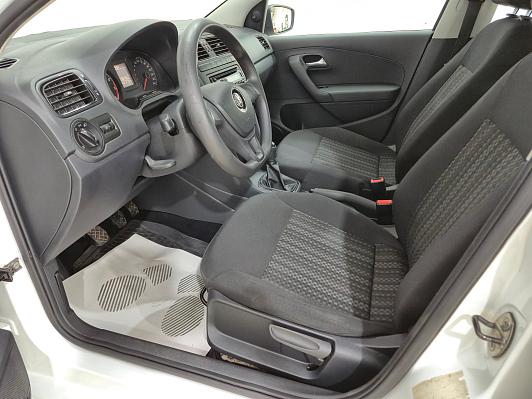 Volkswagen Polo Conceptline, 2015 года, пробег 250788 км