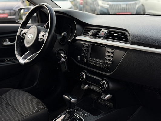 Kia Rio Лига Европы, 2019 года, пробег 137304 км