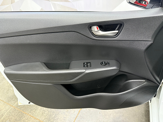 Hyundai Solaris Comfort, 2017 года, пробег 159000 км