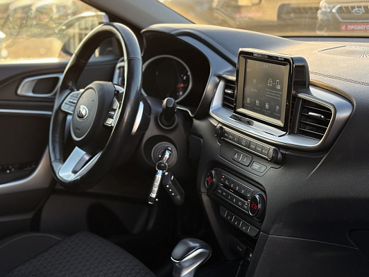 Kia Ceed, 2018 года, пробег 159015 км