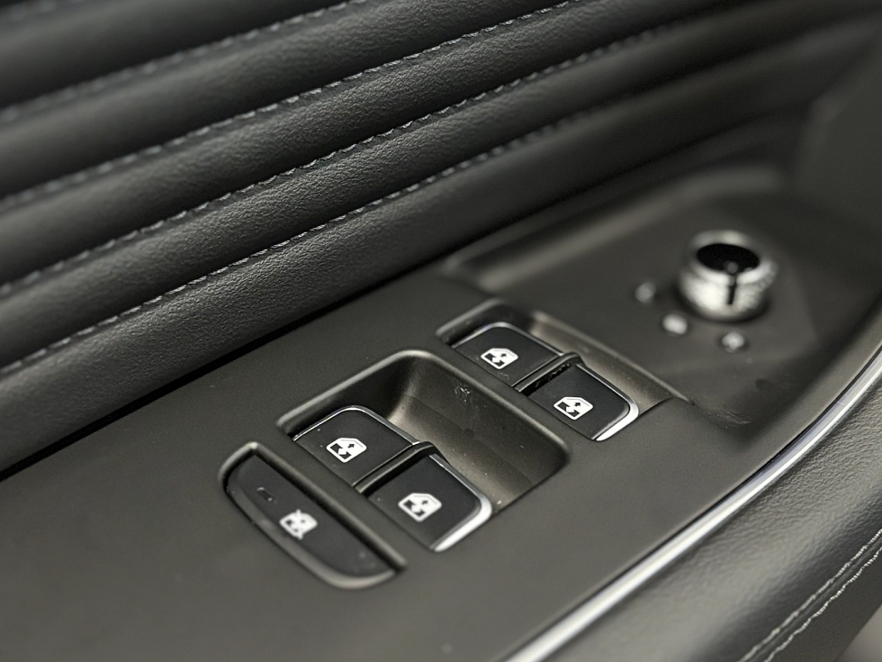 Hongqi HS3 Comfort, голубой