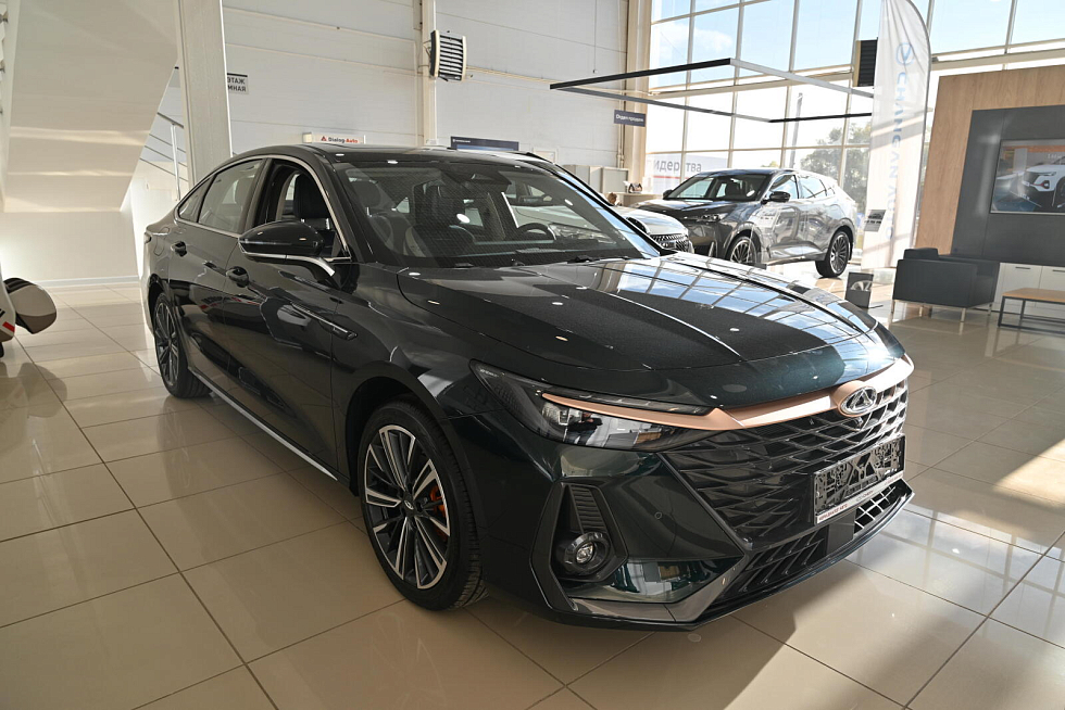 Chery Arrizo 8 Ultra, зеленый