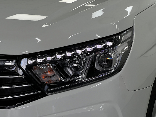 SsangYong Korando Turismo, 2018 года, пробег 124359 км