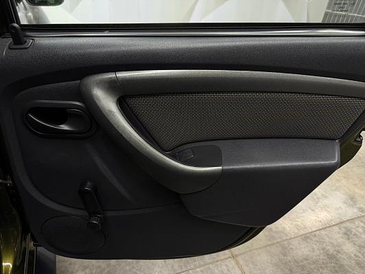 Renault Duster Life, 2016 года, пробег 155882 км