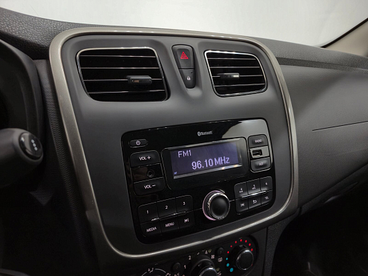 Renault Sandero Stepway Life, 2020 года, пробег 25780 км