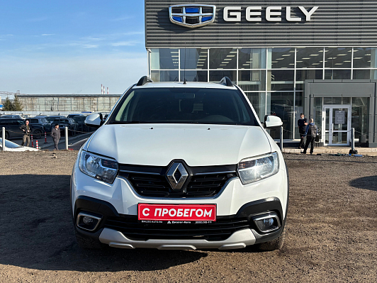 Renault Sandero Stepway Drive, 2019 года, пробег 112500 км