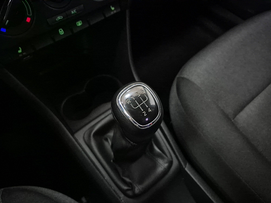 Skoda Rapid Hockey Edition Active, 2018 года, пробег 128877 км