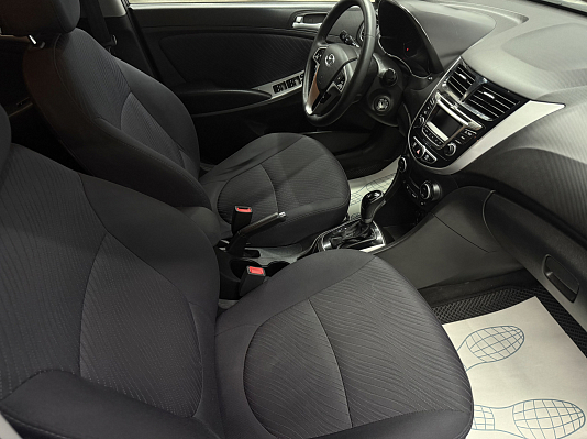 Hyundai Solaris Elegance, 2016 года, пробег 174430 км