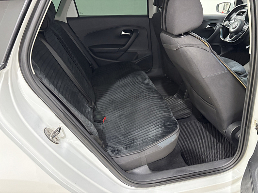 Volkswagen Polo Comfortline, 2019 года, пробег 116455 км