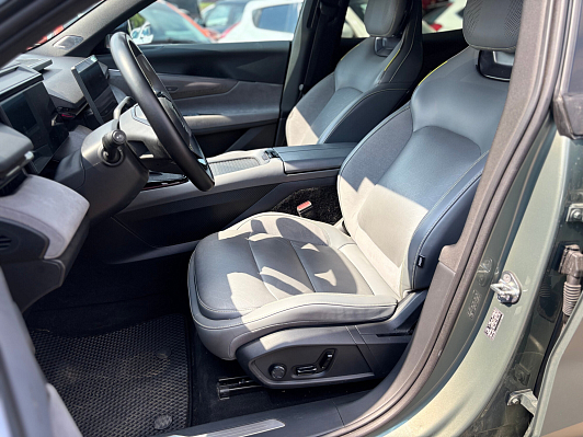 Lynk & Co 08 Performance Halo, 2023 года, пробег 41135 км