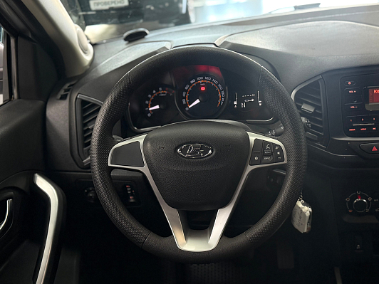 Lada (ВАЗ) XRAY Comfort, 2019 года, пробег 168000 км