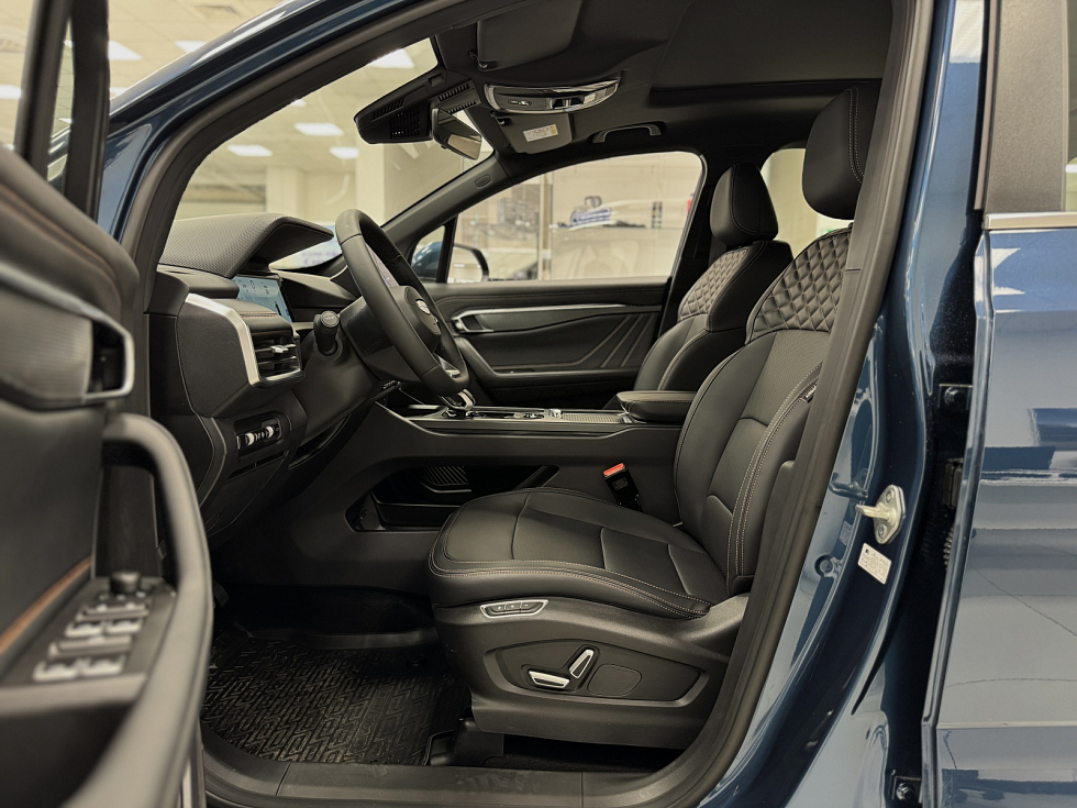 Geely Okavango Флагман, синий