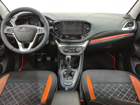 Lada (ВАЗ) Vesta Luxe Multimedia, 2019 года, пробег 92805 км