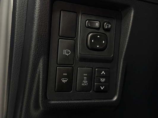 Toyota Land Cruiser Prado, 2011 года, пробег 217700 км
