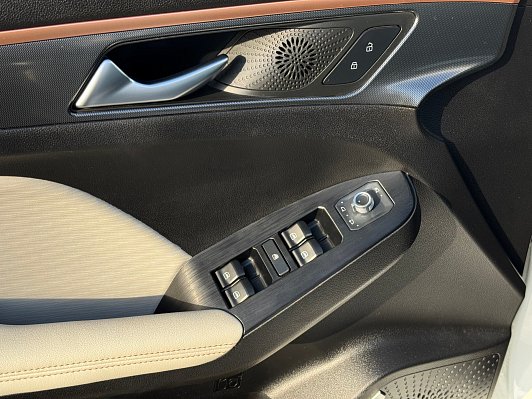 Haval Jolion Premium, 2023 года, пробег 63698 км