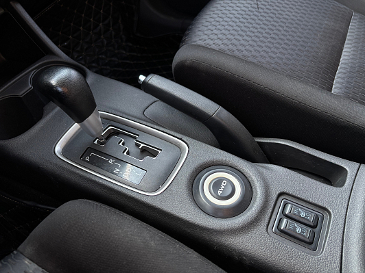 Mitsubishi Outlander Instyle, 2012 года, пробег 206000 км