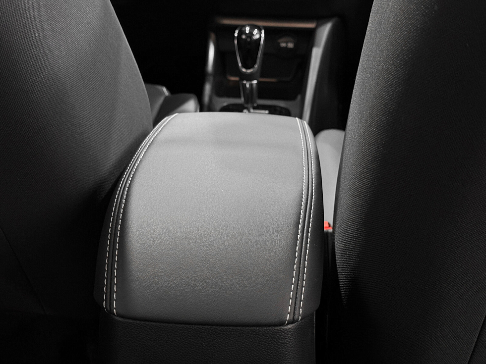 Changan Alsvin DLX, красный