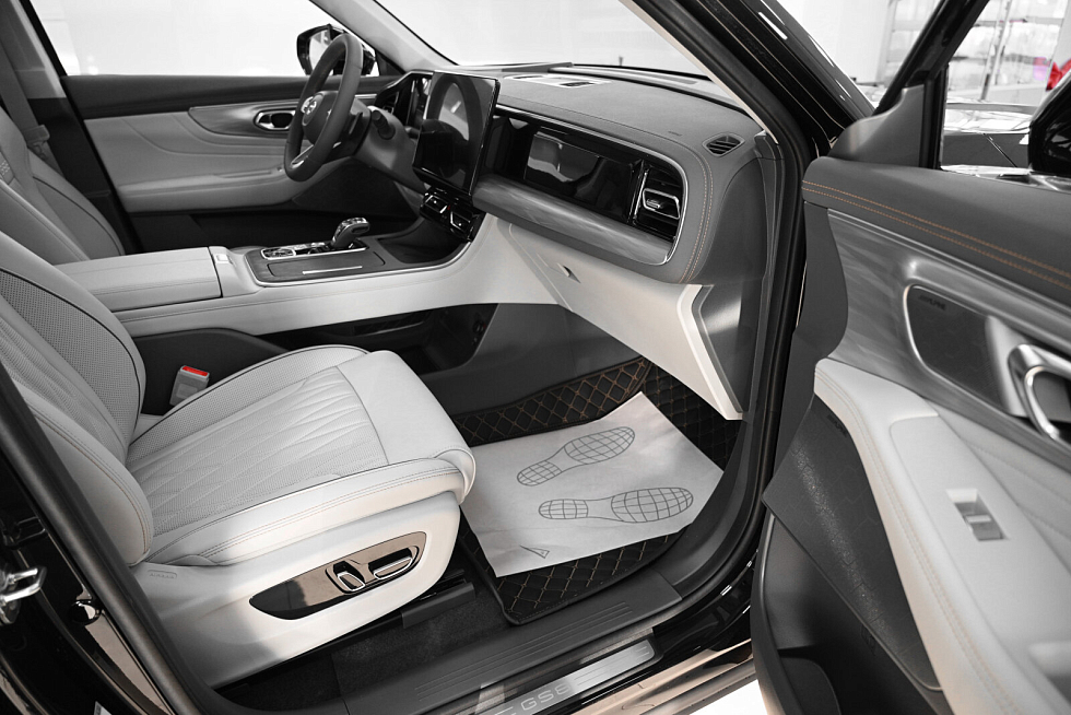 GAC GS8 GX Premium, черный