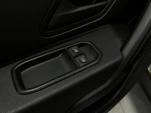 Renault Duster Access, 2021 года, пробег 66000 км